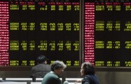 Χρηματιστήρια Κίνας: Νέα βουτιά -Διακόπηκαν οι συναλλαγές