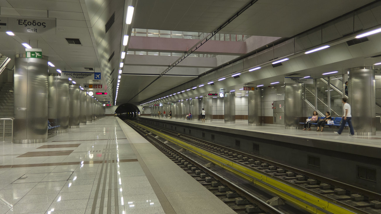 ΣΟΚ στο Μετρό: Έπεσε στις Γραμμές και Σκοτώθηκε