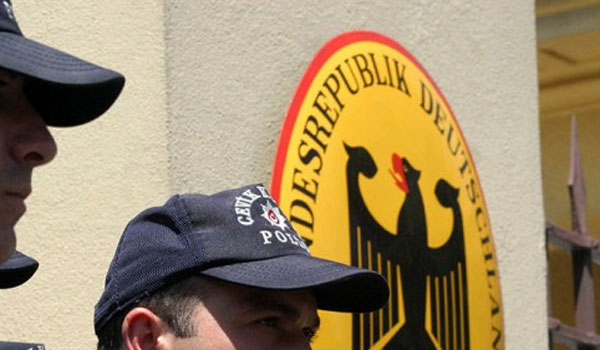 Γιατί κλείνει η γερμανική πρεσβεία στην Τουρκία;