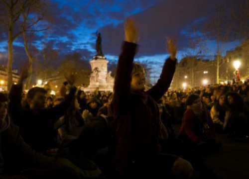 Παρίσι: Με γνωστό Ελληνικό σύνθημα οι διαδηλώσεις Γάλλων φοιτητών
