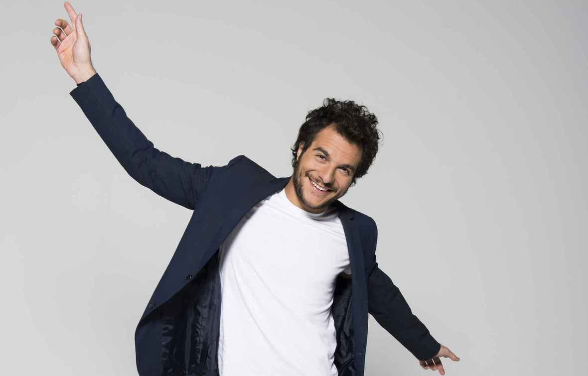 Δείτε το Γάλλο εκπρόσωπο της Eurovision να τραγουδάει Βολάνη
