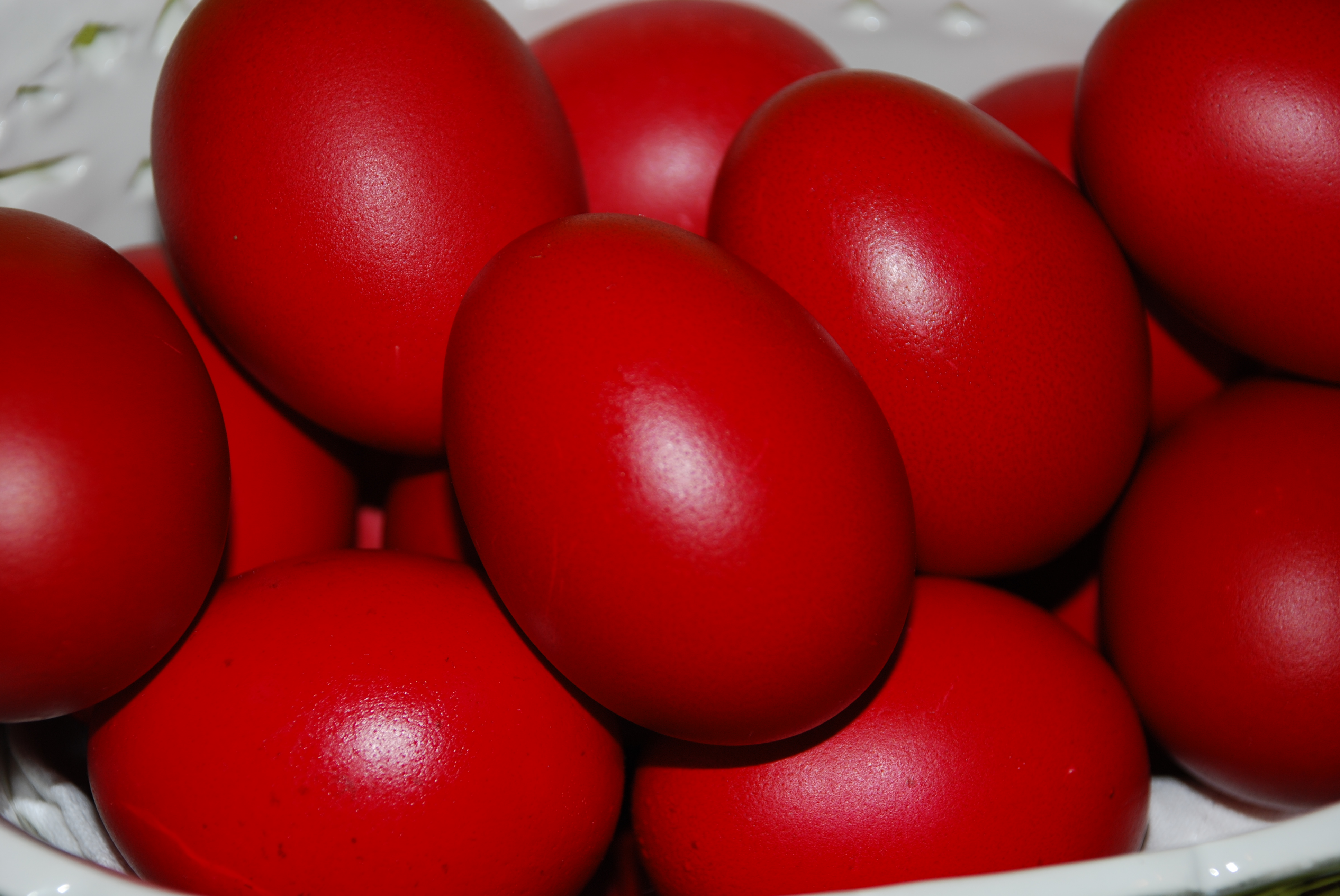 ΠΡΟΣΟΧΗ: Αποσύρεται γνωστή βαφή αυγών