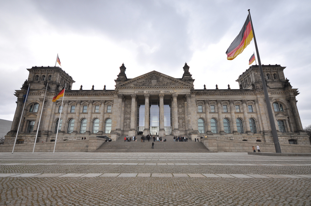 Γερμανία: Υποχρεωτικές συμβάσεις αορίστου χρόνου έπειτα από 1,5 χρόνο εργασίας