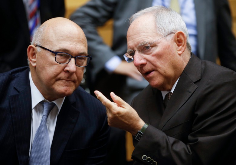 Spiegel: Διχάζει Γερμανία και Γαλλία το ελληνικό χρέος