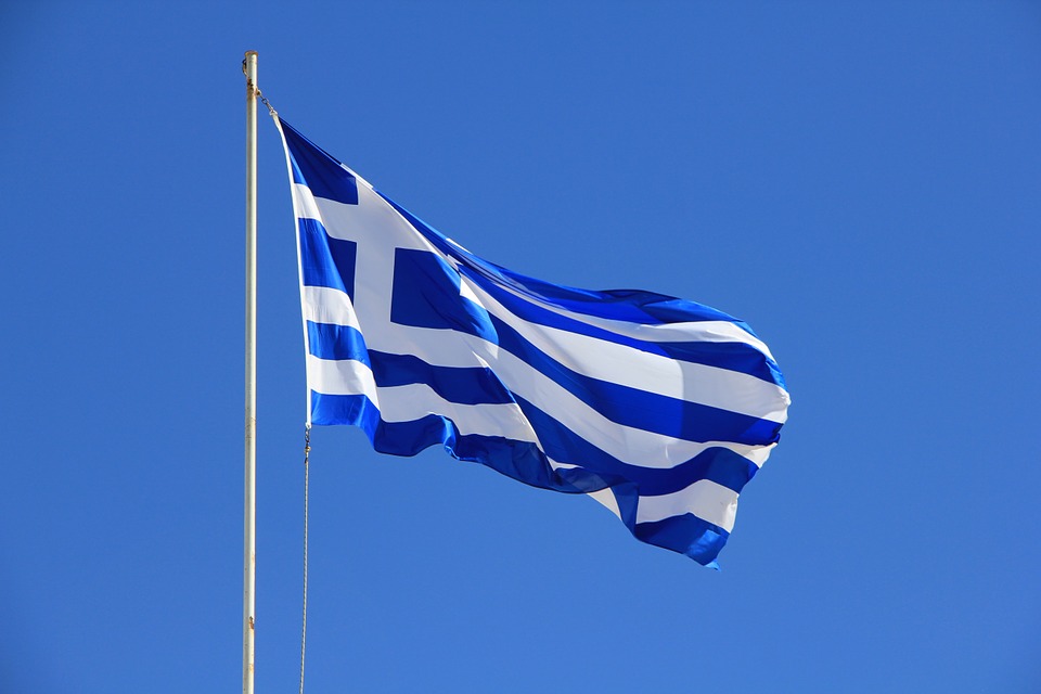 Επτά ξένοι θα «παλέψουν» για την εργασία στην Ελλάδα