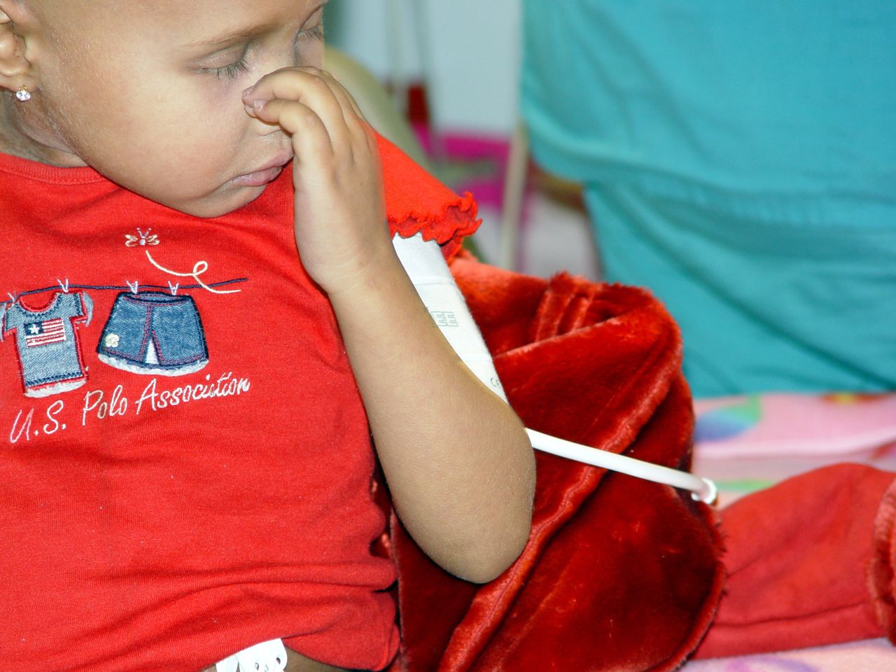 Γερμανική κλινική προσφέρει την τελευταία ελπίδα σε 4χρονο κοριτσάκι να νικήσει τον καρκίνο!