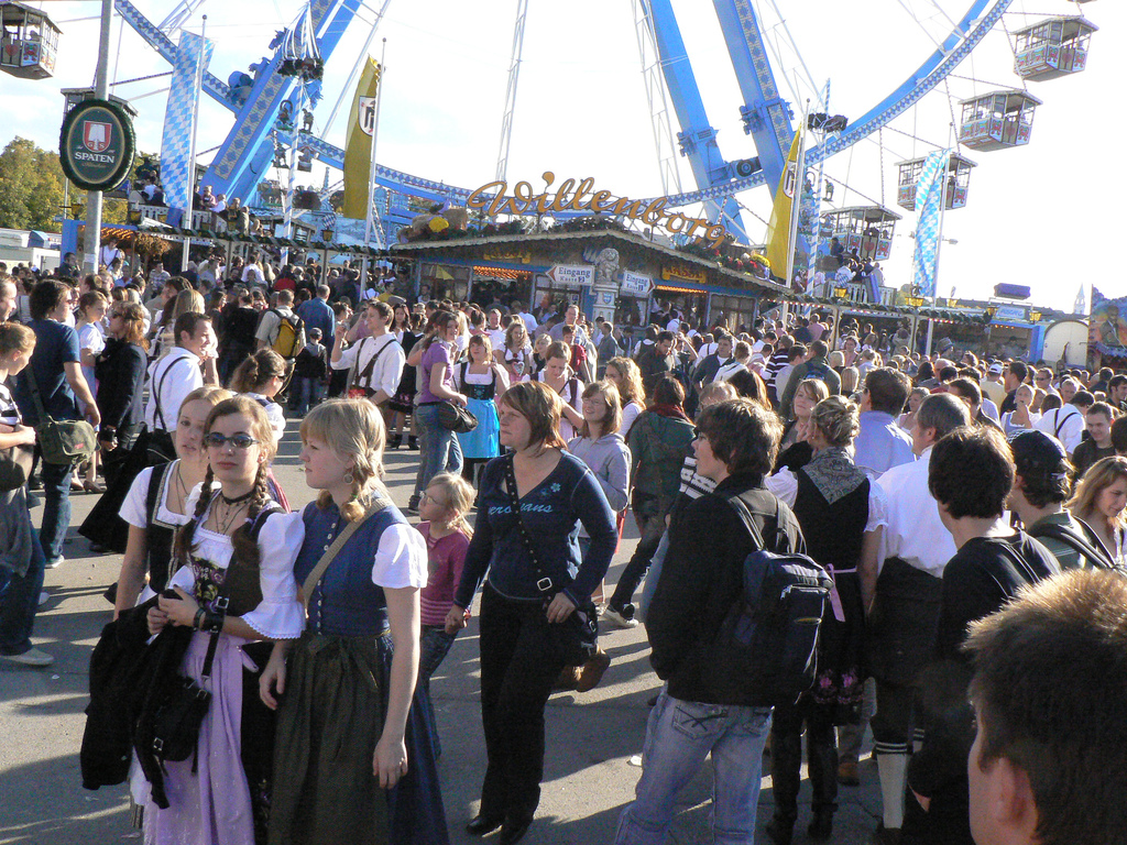 Μόναχο: Επιπλέον 3 εκατ. ευρώ θα δαπανηθούν φέτος για την ασφάλεια στο Oktoberfest