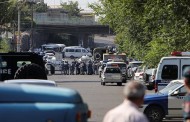 Αρμενία: Ένοπλοι κρατούν ομήρους τέσσερις γιατρούς σε νοσοκομείο