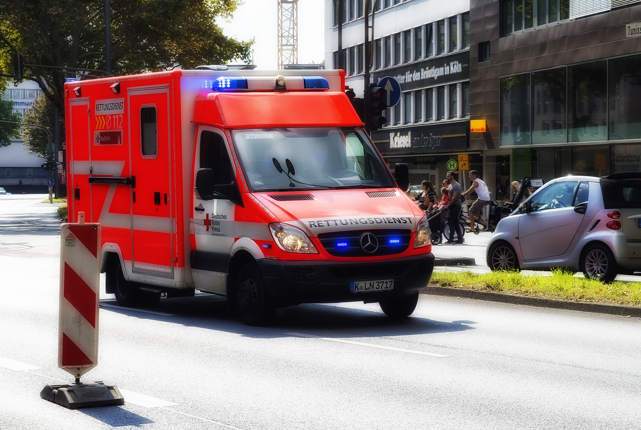 Ποιος είναι ο άνδρας της αιματηρής επίθεσης κατά επιβατών τρένου στη Βαυαρία