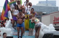 Αφιερωμένο στα θύματα του Ορλάντο το Gay Pride της Κολωνίας
