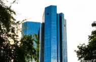 DW: Η παρακμή της Deutsche Bank