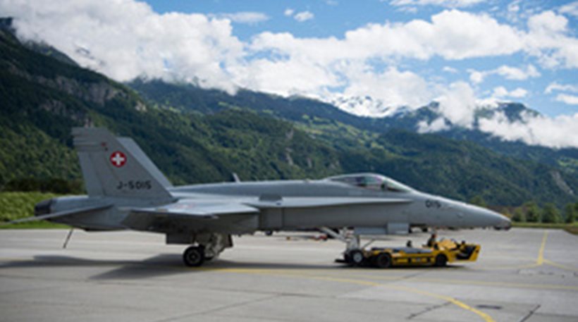 Ελβετία: Φόβοι για συντριβή μαχητικού αεροσκάφους που αγνοείται
