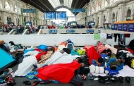 Χιλιάδες πρόσφυγες θα δεχθεί εκ νέου η Γερμανία