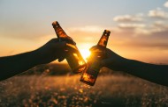 Διεθνής Ημέρα Μπύρας: 5 τρόποι που αποδεικνύουν ότι οι Γερμανοί τη λατρεύουν