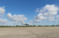 Απίστευτο βίντεο παρουσιάζει καρέ-καρέ τη χαμηλή πτήση μαχητικού Su-25!