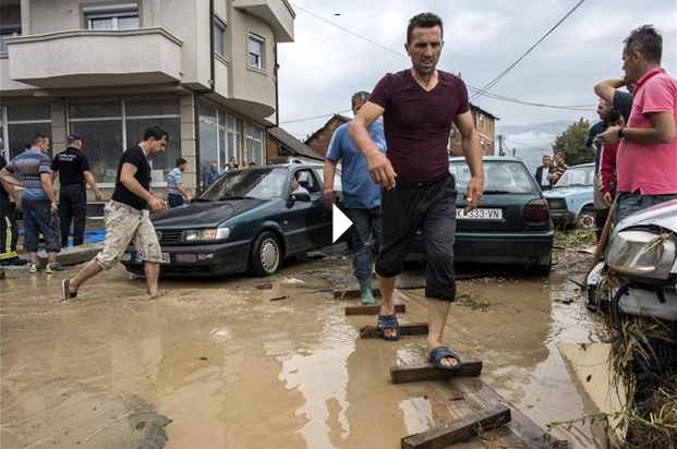 Πρωτοφανείς πλημμύρες στα Σκόπια με 20 νεκρούς