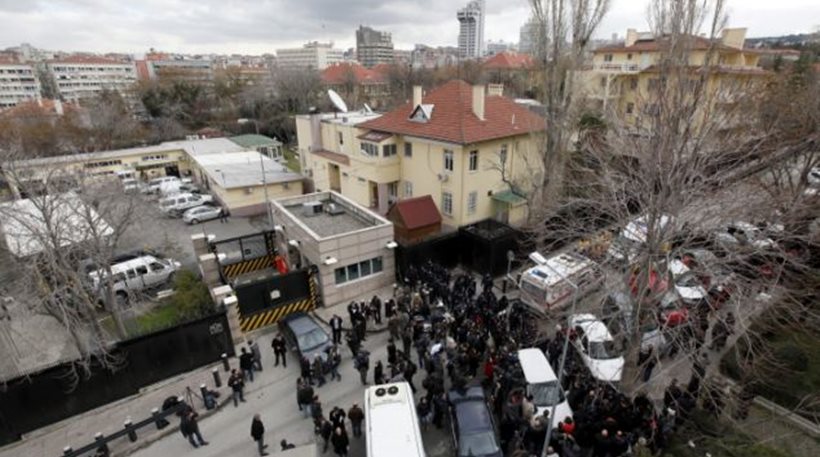 Συναγερμός στην Τουρκία: Κλείνει και η βρετανική πρεσβεία στην Άγκυρα