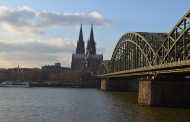 Κολωνία: Άνδρας πήδηξε από τη γέφυρα 'Hohenzollern' στον ποταμό Ρήνο