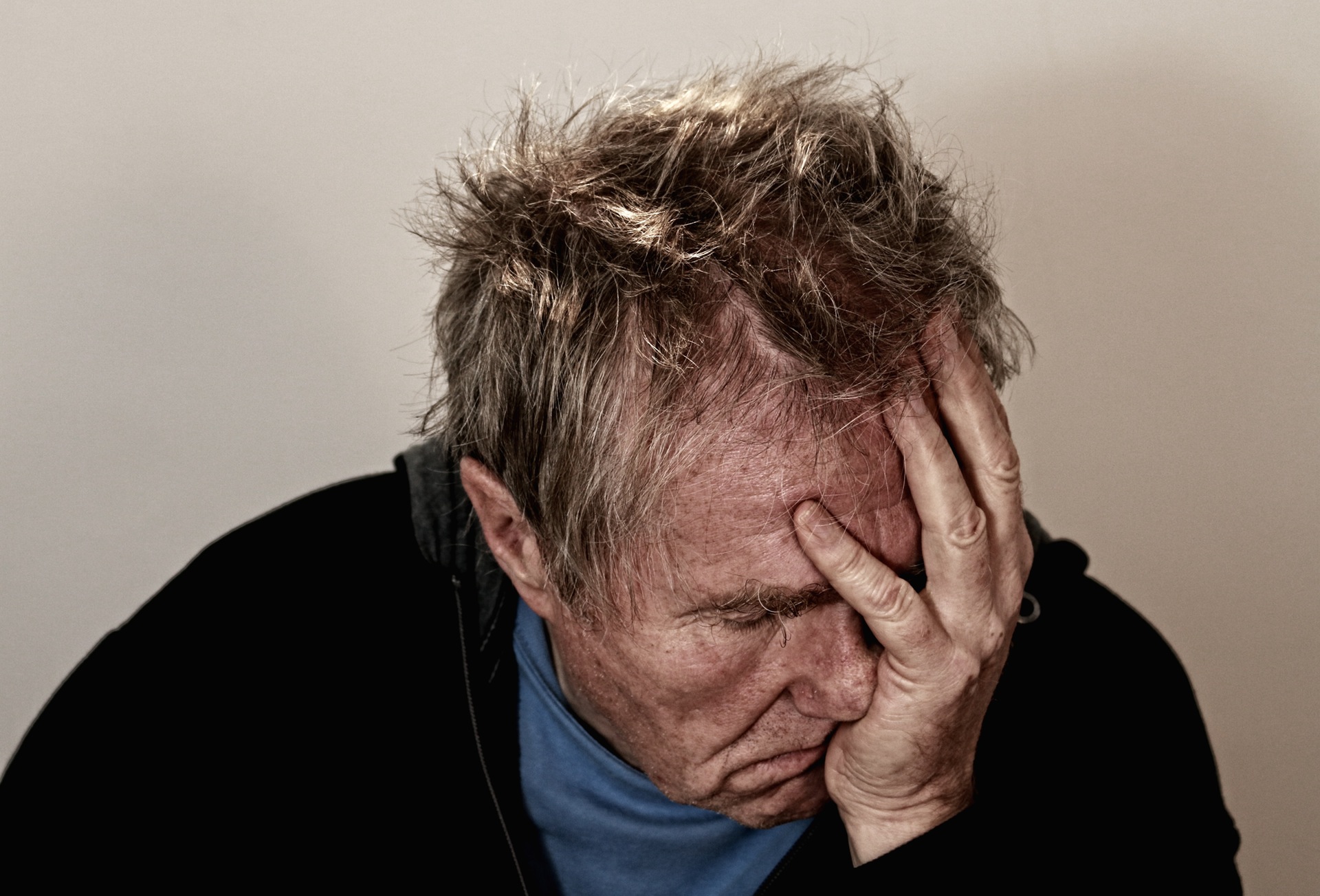 Έρευνα: Ο πονοκέφαλος 'κλέβει' μέρες από τη ζωή μας