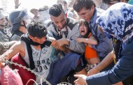 Εξέγερση προσφύγων σε ελληνικό hot spot - Έβαλαν φωτιά στον καταυλισμό