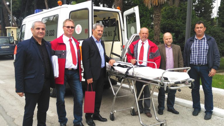 Δωρεά ασθενοφόρου από Γερμανικό Ερυθρό Σταυρό στο Δήμο Δέλτα (Θεσ/νίκη)