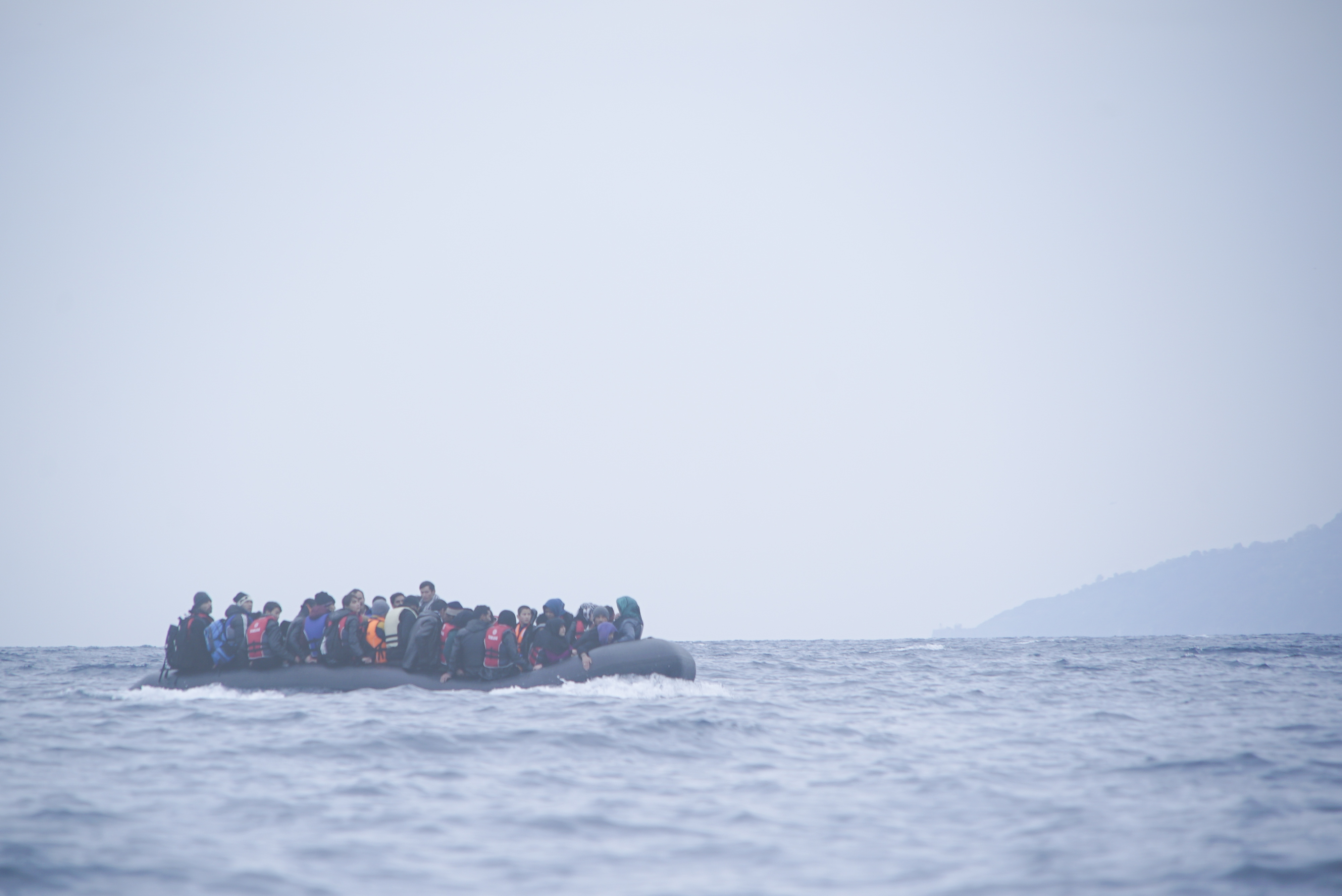 Εκμηδενίστηκαν οι προσφυγικές ροές στην Ελλάδα - Πανηγυρίζουν Τουσκ και Γιούνκερ