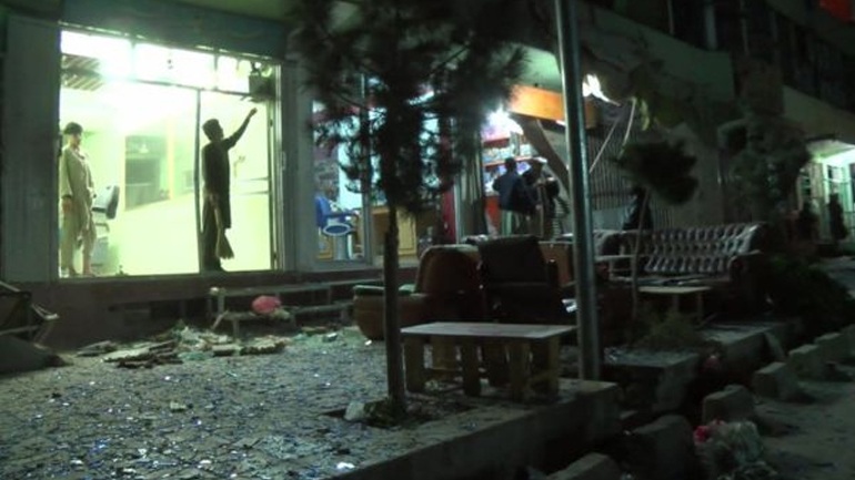 Αφγανιστάν: Πολύνεκρη βομβιστική επίθεση στο Γερμανικό Προξενείο