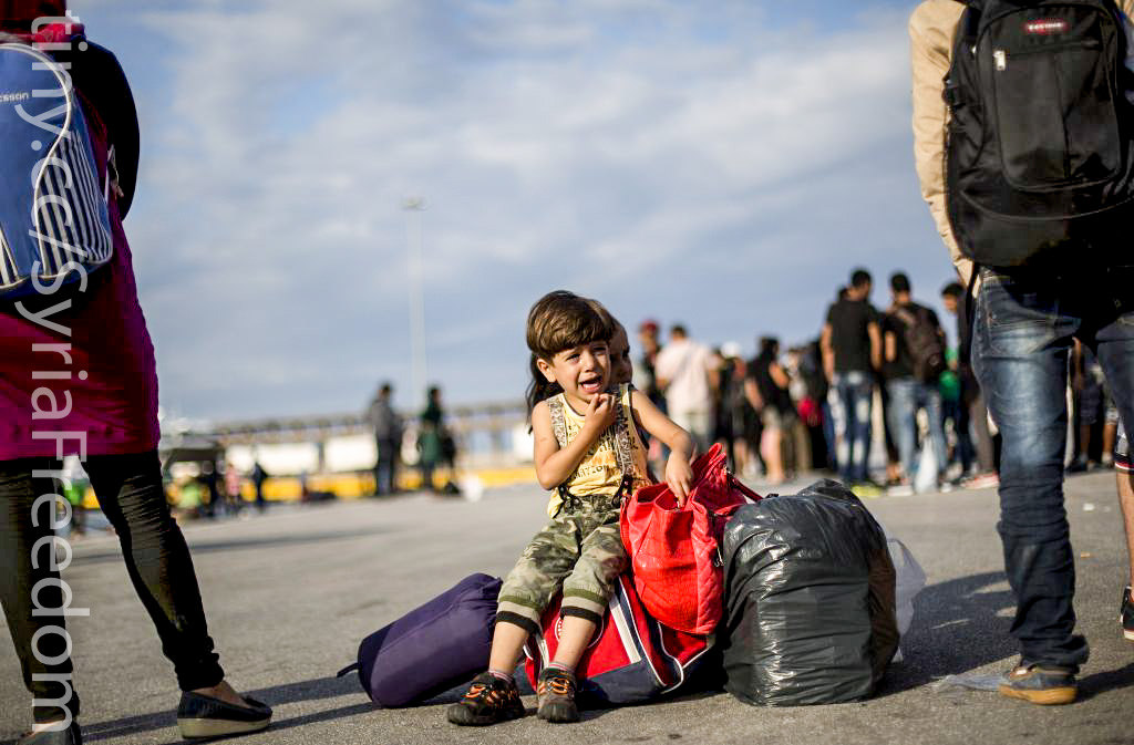 Ελλάδα: Αποχαιρέτησαν τους Πρόσφυγες που πηγαίνουν στη Γερμανία