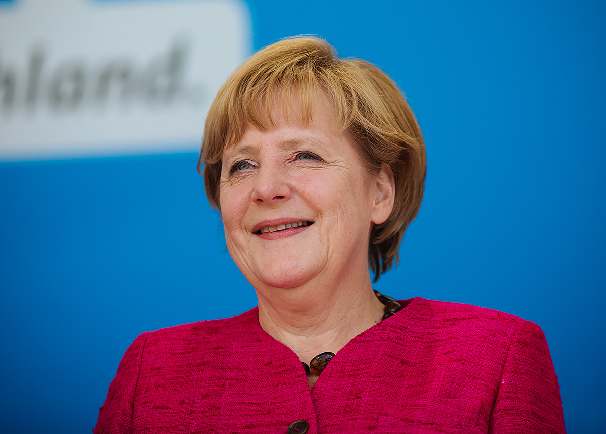 Γερμανία: 2 στους 3 συμφωνούν με την εκ νέου υποψηφιότητα Merkel