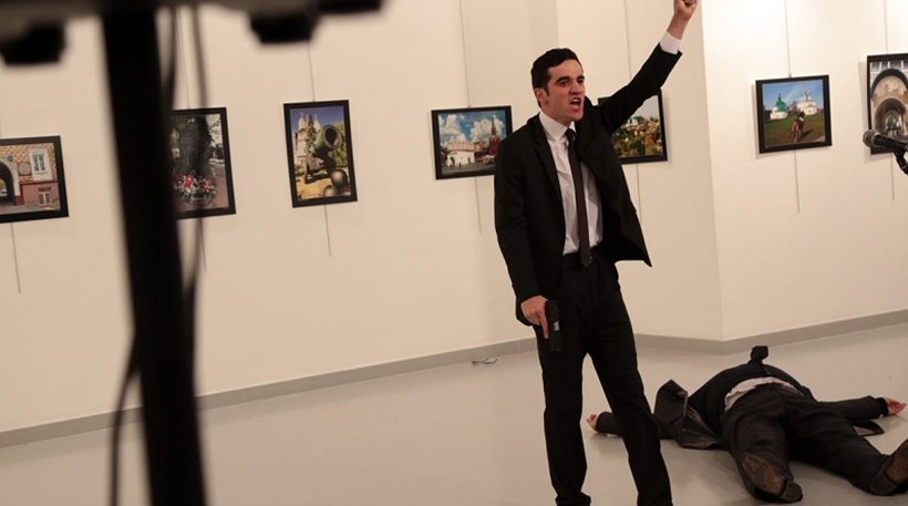 Τουρκία: Τρεις τραυματίες, ένας ελληνικής καταγωγής, από την επίθεση κατά του Ρώσου πρέσβη