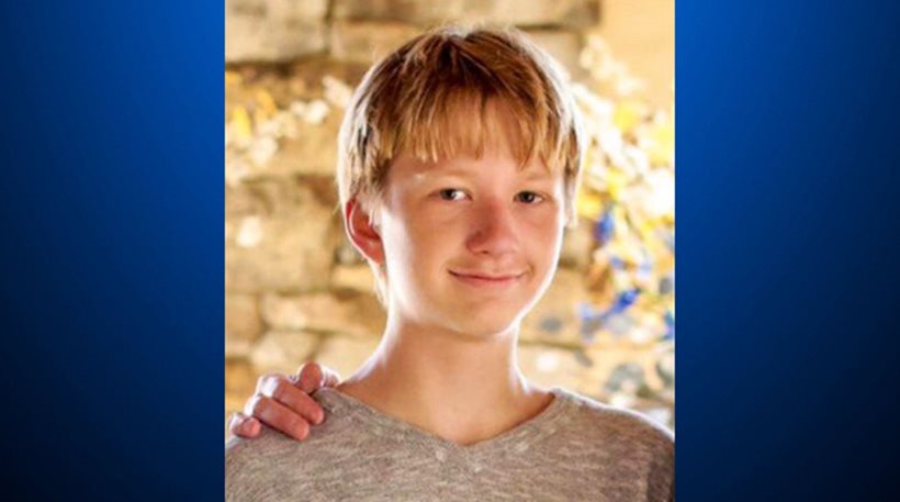 Τραγωδία στις ΗΠΑ: 14χρονος σκότωσε τη μητέρα και τον αδερφό του στον ύπνο τους