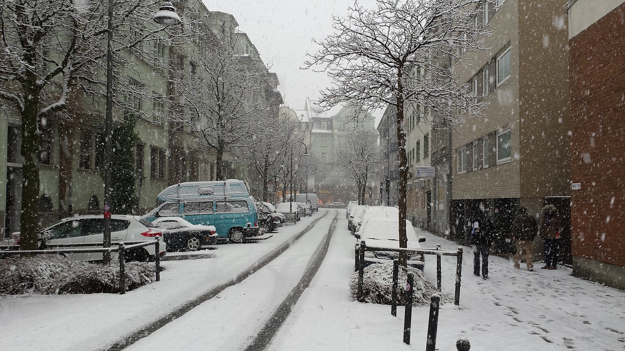 Γερμανία: Αναγνωρίζεται από την Εφορία το κόστος Εκκαθάρισης Χιονιού απ' το πεζοδρόμιο;