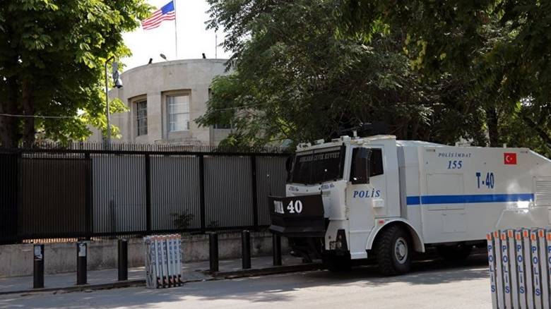 Πυροβολισμοί και στην πρεσβεία των ΗΠΑ στην Άγκυρα