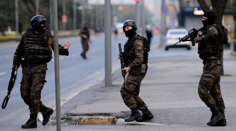 Πυροβολισμοί σε εστιατόριο στην Κωνσταντινούπολη