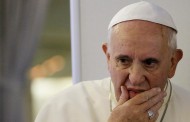 Νέες αποκαλύψεις για περιστατικά παιδεραστίας προκαλούν τριγμούς στο Βατικανό