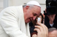 Έπαινοι Πάπα σε Ελλάδα, Ιταλία, Γερμανία, Σουηδία για το προσφυγικό