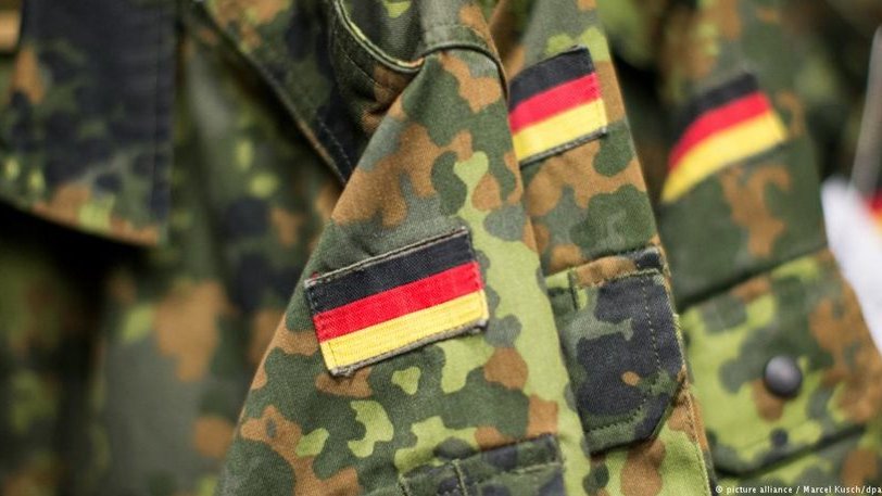 Η Γερμανία αρχίζει να... φτιάχνει στρατό