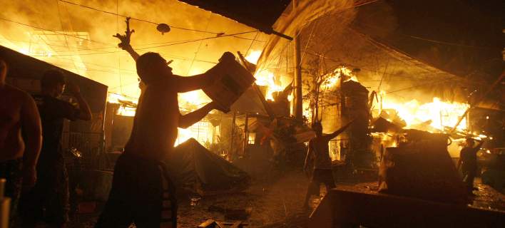 Manila: Πύρινη λαίλαπα αποτέφρωσε τα σπίτια 15.000 κατοίκων - 7 Τραυματίες