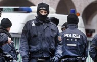 Το Βερολίνο σκληραίνει: Απελαύνει υπόπτους για τρομοκρατία γεννημένους στη Γερμανία