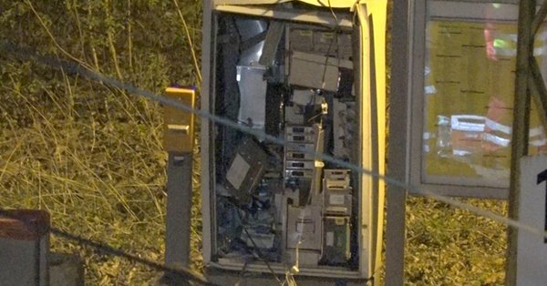 Dortmund: Τραγικό! Άνδρας ανατινάσσει αυτόματο μηχάνημα πώλησης εισιτηρίων και … σκοτώνεται