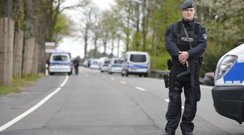 Γερμανία: Τρεις συλλήψεις υπόπτων για παροχή βοήθειας στον σχεδιασμό τρομοκρατικού χτυπήματος