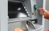 Γερμανία: Λόγω των τελών ανάληψης στα ATM των τραπεζών … ήρθε και η πρώτη μήνυση!