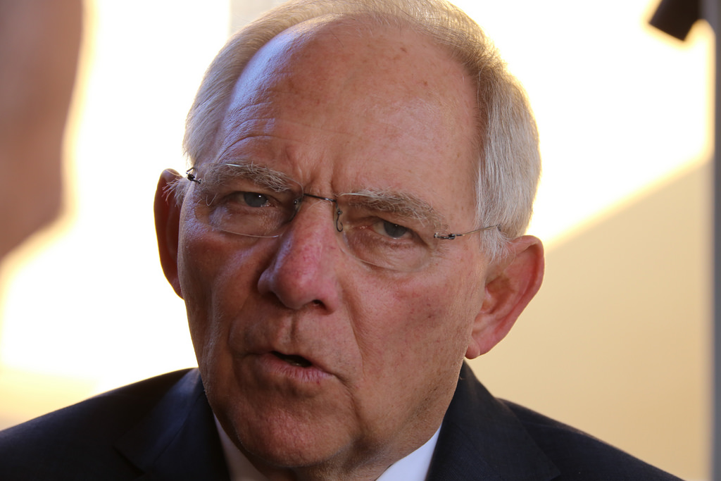 SPD: «Ο Σόιμπλε εκφράζει το CDU και όχι τη Γερμανία»