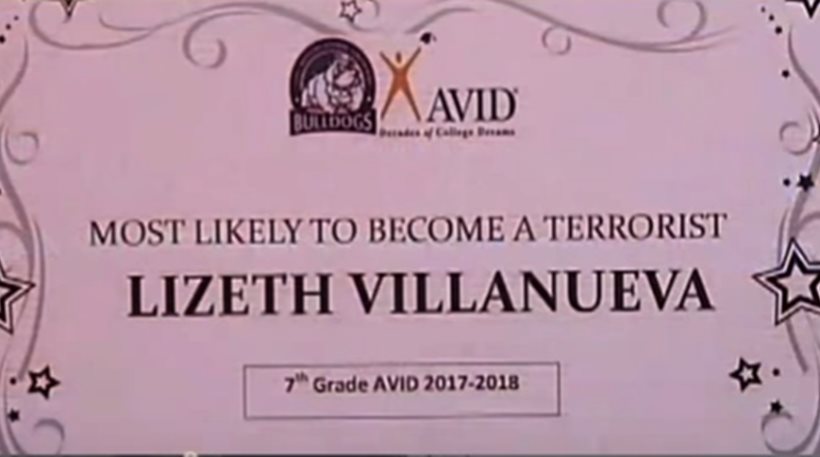 Δάσκαλος απολύθηκε διότι απένειμε «τρομοκρατικό βραβείο» σε 13χρονη μαθήτρια