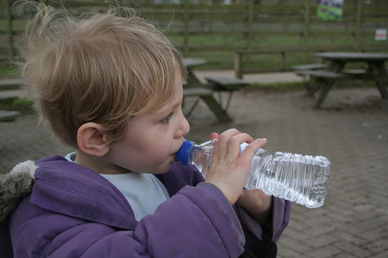 Essen: Οδηγός λεωφορείου απαγόρευσε σε παιδιά να πιουν νερό παρά την αφόρητη ζέστη