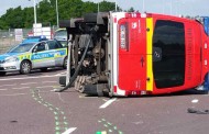 Magdeburg: Ατύχημα με ασθενοφόρο και … οι μάρτυρες προσπερνούσαν αδιάφοροι