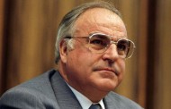 Οι ισχυρότεροι ηγέτες του κόσμου αποχαιρετούν τον Kohl ως ήρωα
