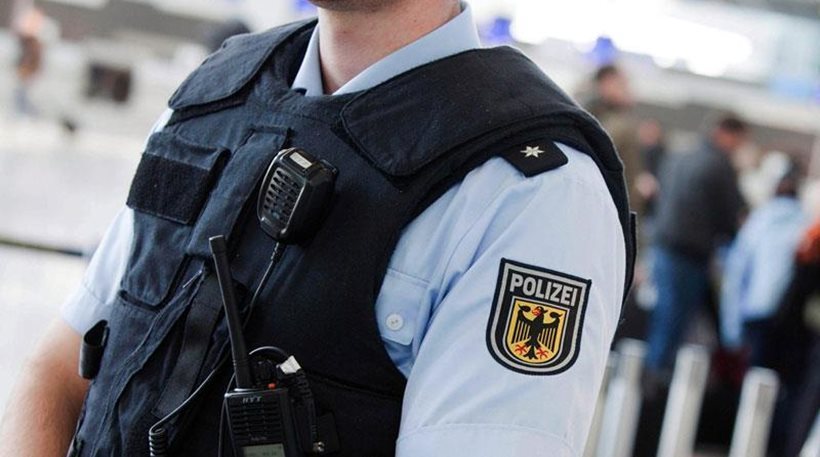 Γερμανία: Ο επικεφαλής της αντικατασκοπίας ζητά να προετοιμαστεί η χώρα για επιθέσεις από φανατικούς ισλαμιστές