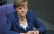 Γερμανία: Αποδοκιμασίες για την Μέρκελ από ακροδεξιούς οπαδούς της AfD