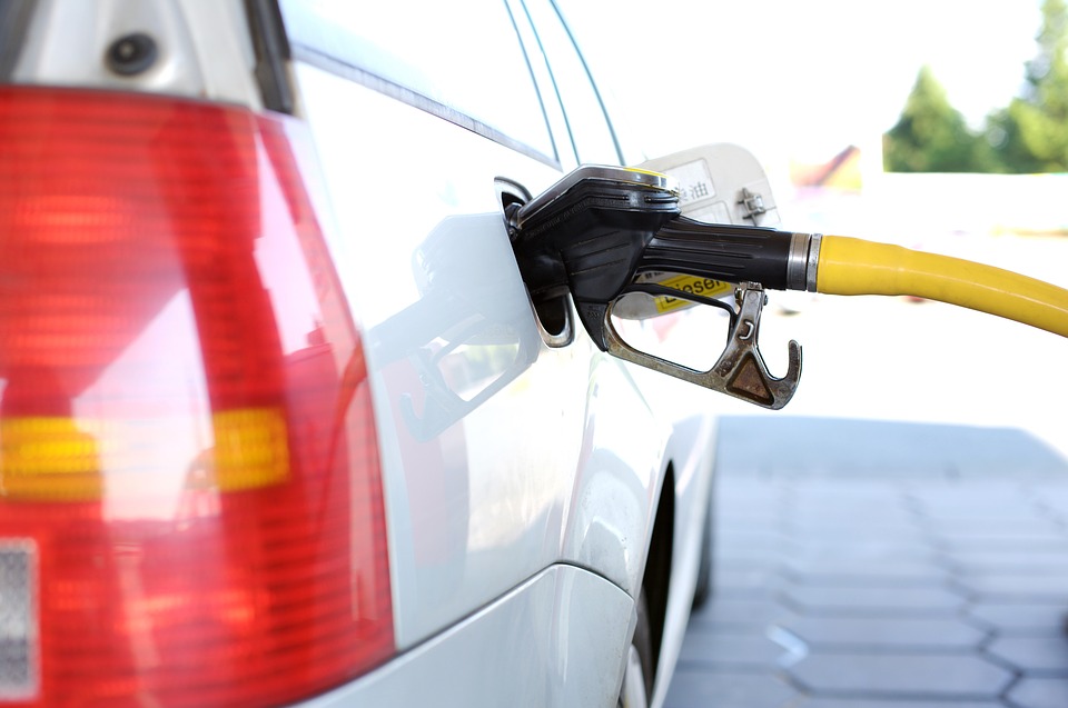 Γερμανία: Τέλος στα οικονομικά πετρελαιοκίνητα αυτοκίνητα – 180 ευρώ επιπλέον θα πληρώνουν οι κάτοχοι